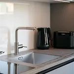 Apartamento Kotzebue - Kalamaja 2-room With Large Terrace - Urban Drama For Four
