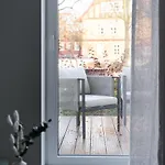 Kotzebue - Kalamaja 2-room With Large Terrace - Urban Drama For Four * Reval