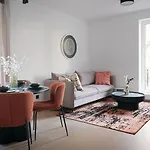 Kotzebue - Kalamaja 2-room With Large Terrace - Urban Drama For Four Apartamento *
